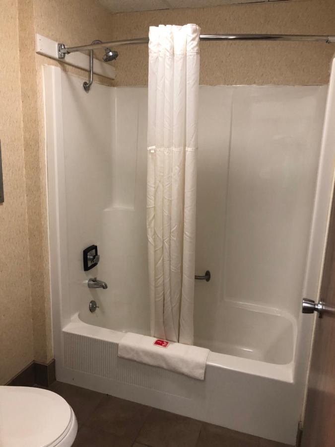 Econo Lodge Wisconsin Rapids Eksteriør bilde