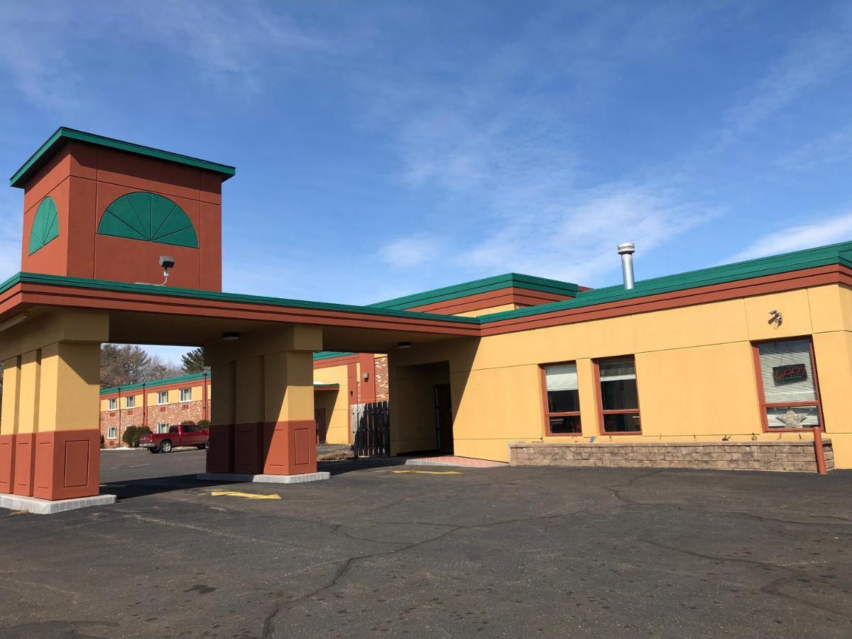 Econo Lodge Wisconsin Rapids Eksteriør bilde
