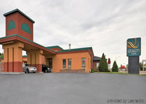Econo Lodge Wisconsin Rapids Eksteriør bilde